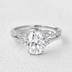 Vintage 2.0CT Oval Cut Moissanite Cluster Ring Set 2pcs