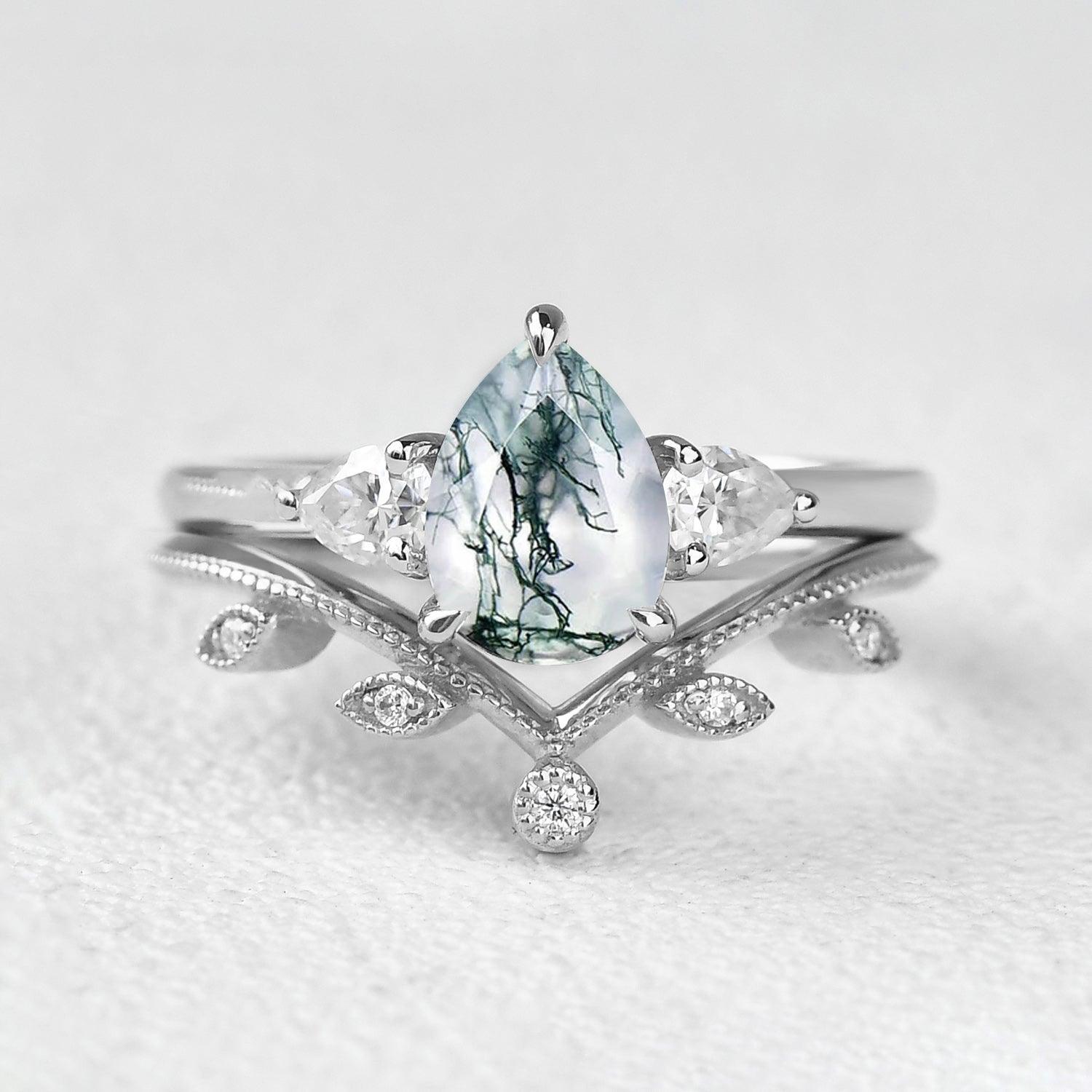 1.5ct Pear Shaped Moss Agate Three-stone Leafy Ring Set 2pcs