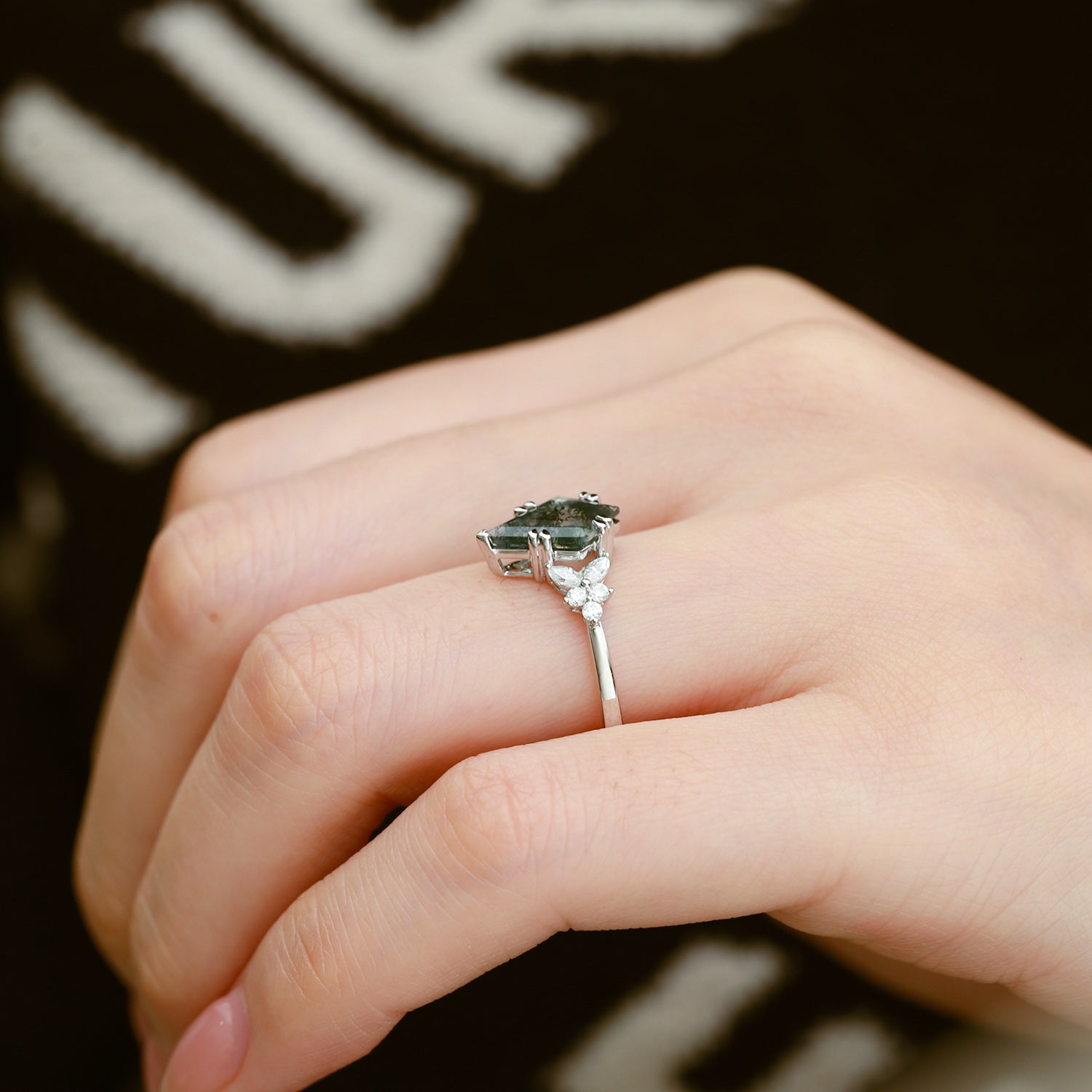1.5ct Kite Moss Agate Engagement Ring