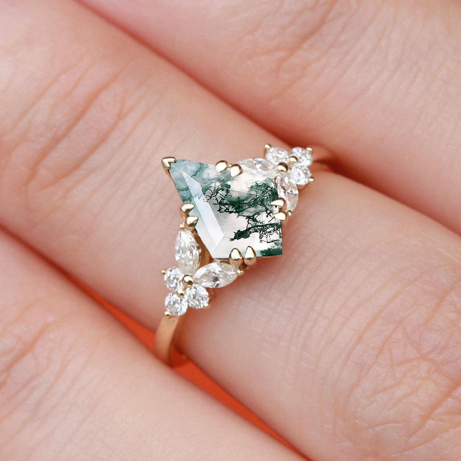 1.5ct Kite Moss Agate Engagement Ring