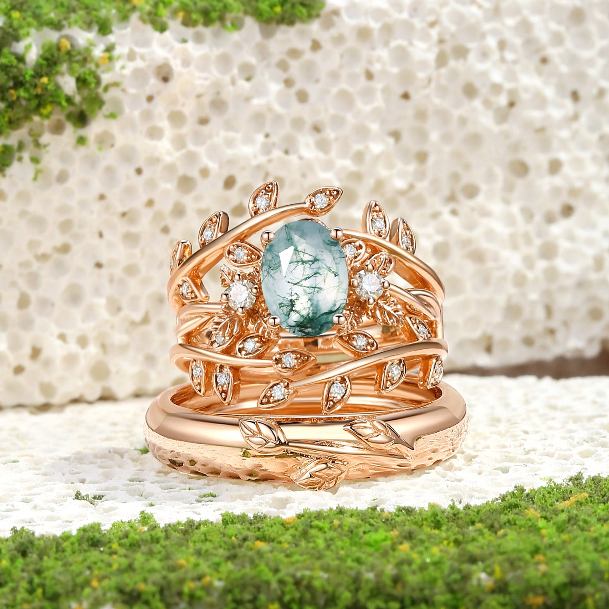 Léonie Oval Cut Moss Agate Leafy Gold Couple Ring Set