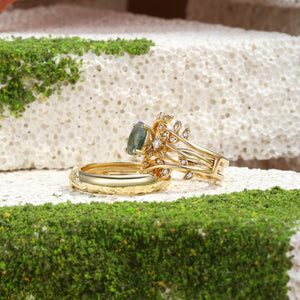 Léonie Oval Cut Moss Agate Leafy Gold Couple Ring Set