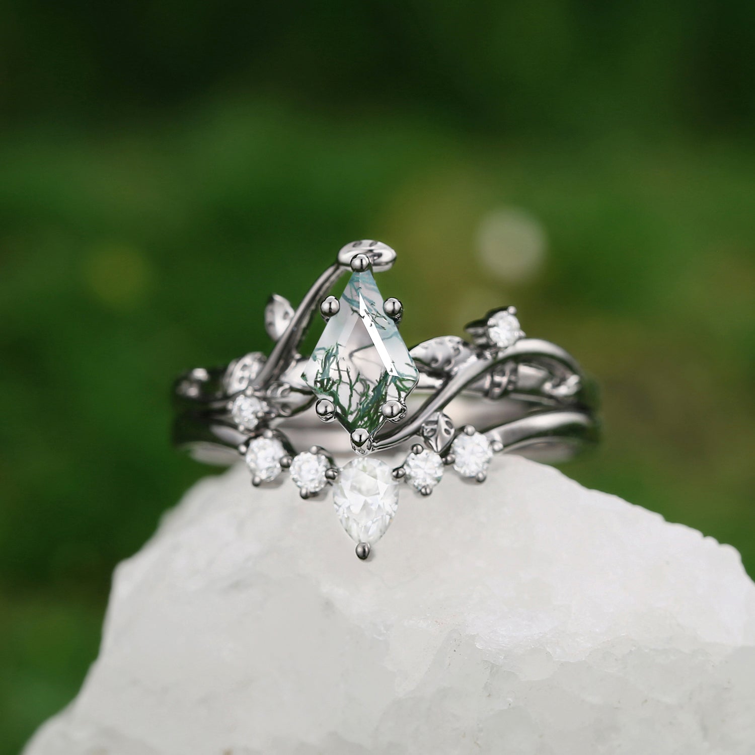 Black Gold Kite Cut Moss Agate Leafy Bridal Ring Sets 2pcs - Willow