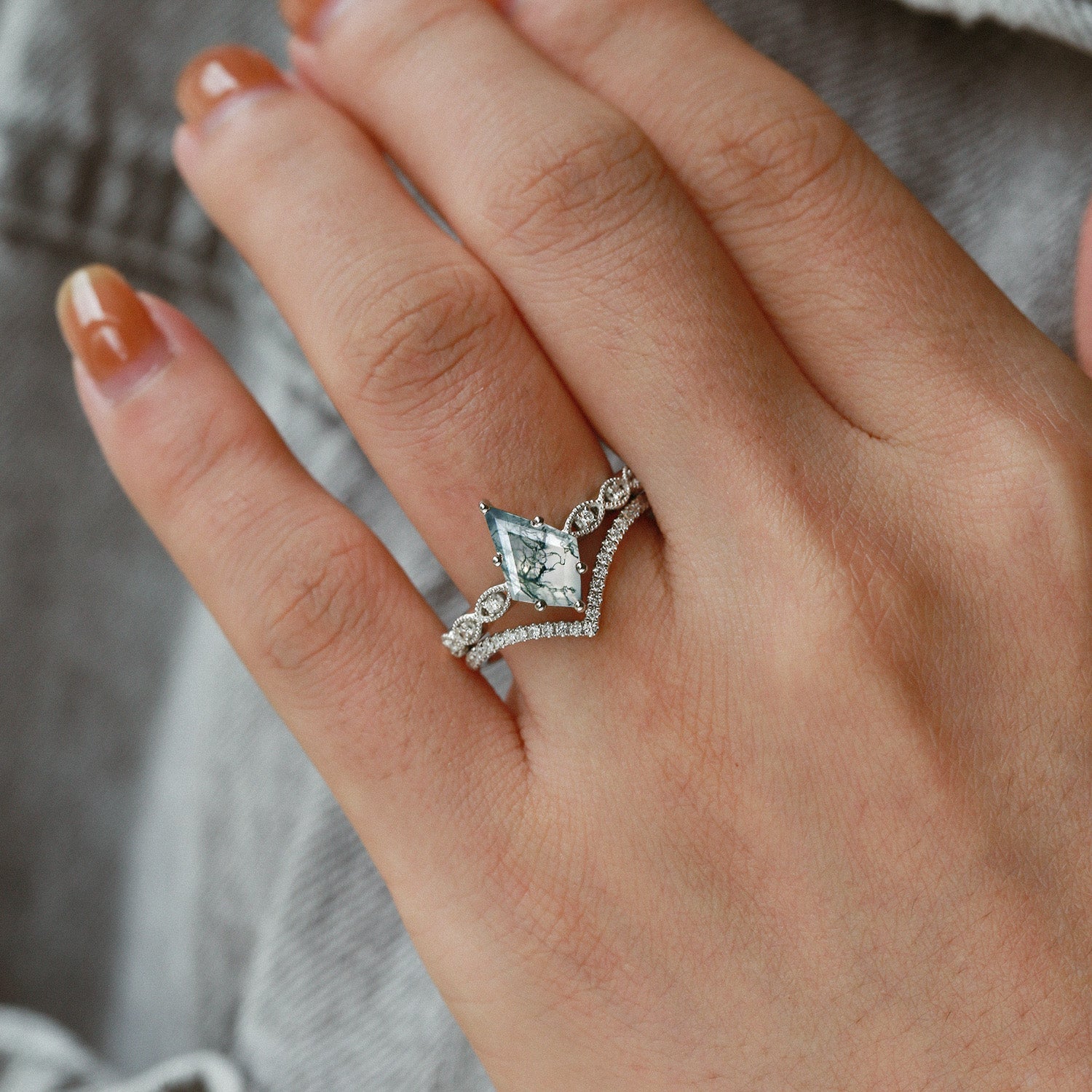Kite Cut Moss Agate Art-Deco Engagement Ring Set 2pcs