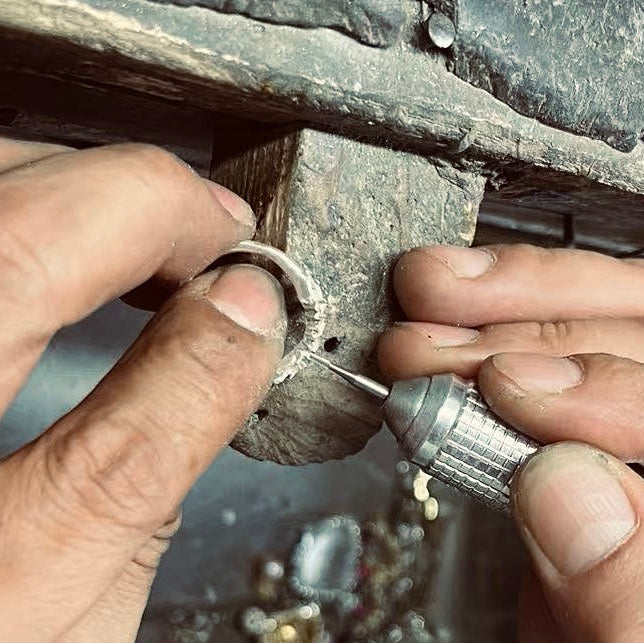 Cordelia’s Keepsake | Thistle Blue Sapphire & Moissanite Half‑Eternity Ring