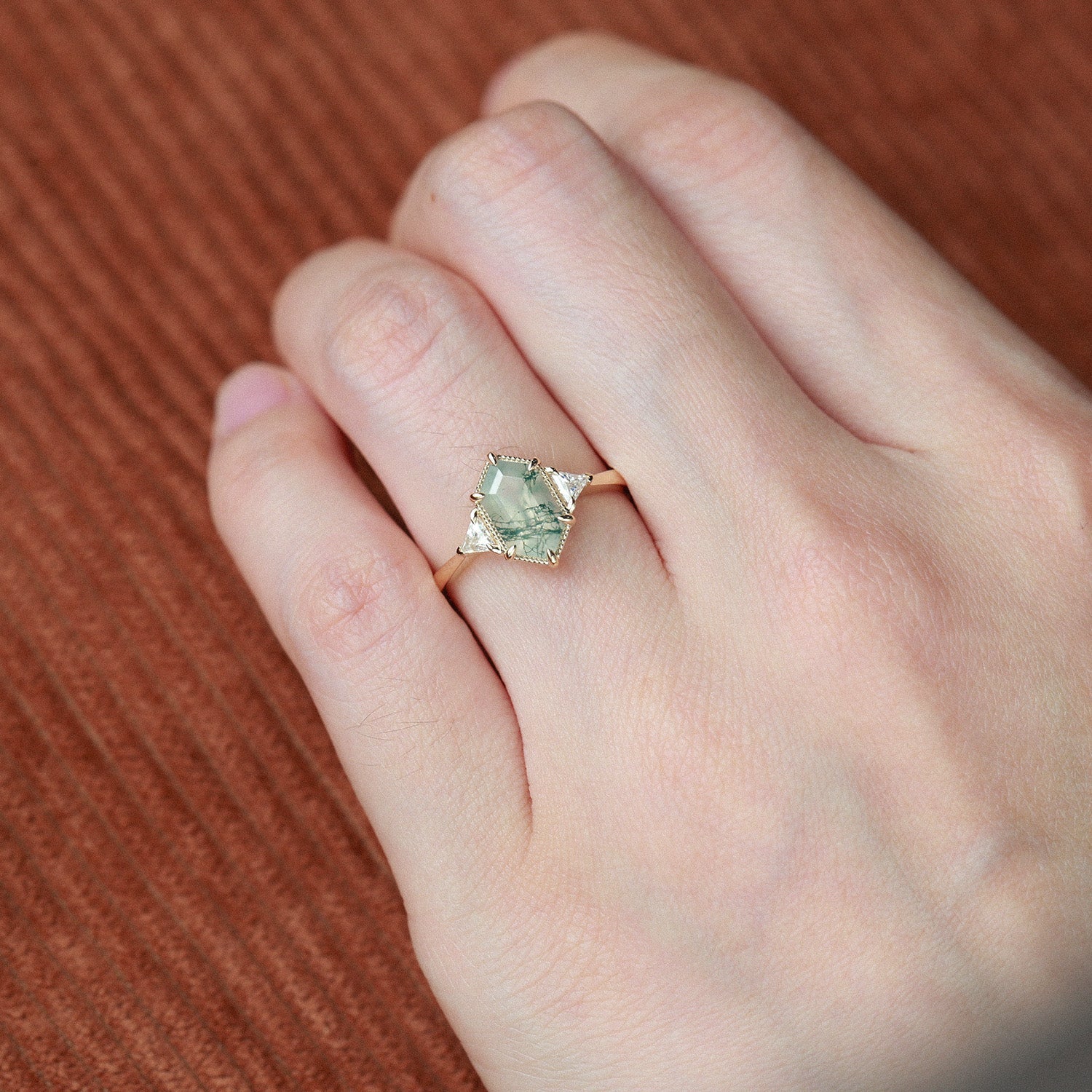 1.5ct Geometric Moss Agate Three-stone Vintage Ring