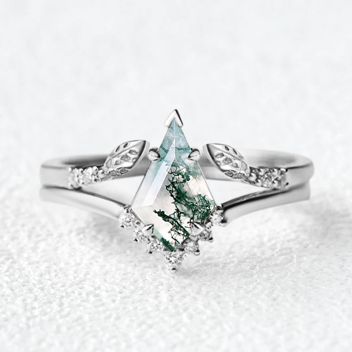 Kite Cut Moss Agate Gold Leafy Engagement Ring Sets 2pcs
