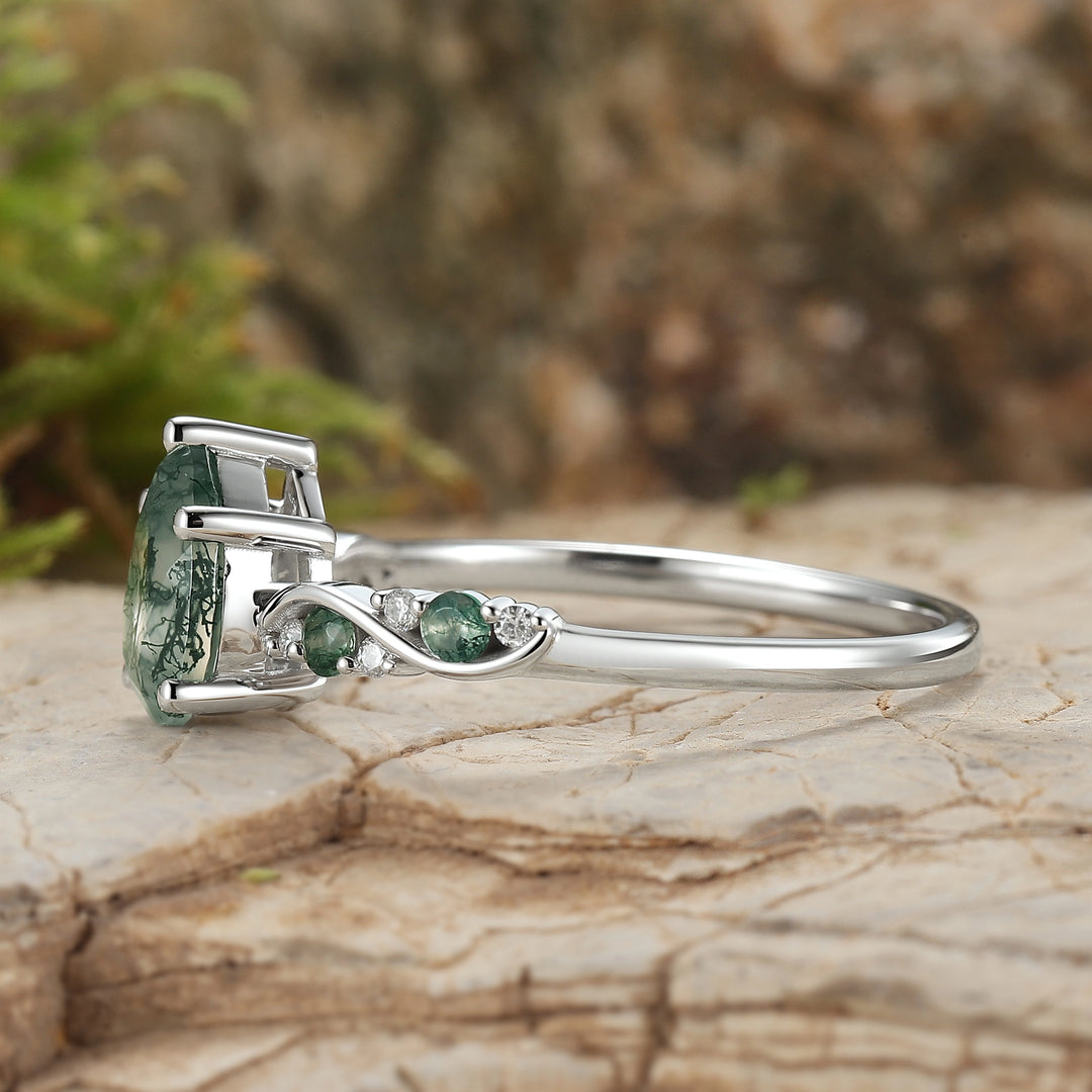 Nature Pear Cut Moss Agate Vine Engagement Ring