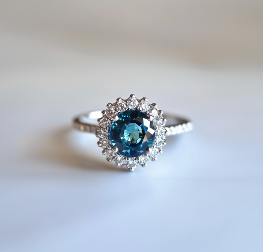 Blue Sapphire ring, Natural Blue Sapphire Engagement ring