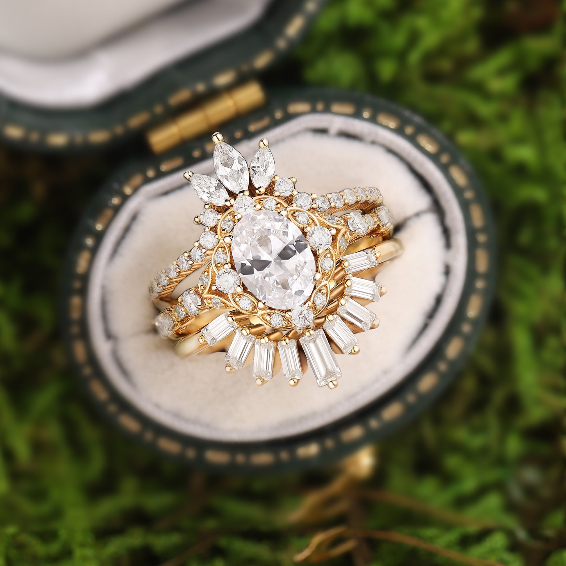 Unique Oval Cut Moissanite Sunflower Engagement Ring Set 3pcs