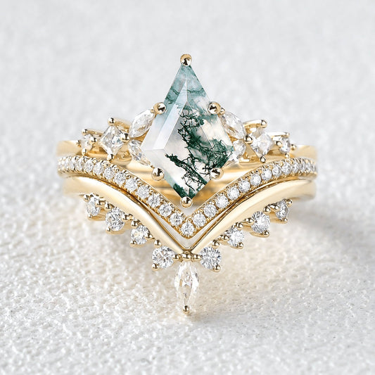 Kite Cut Moss Agate Stacking Luxurious Engagement Bridal Set 3pcs