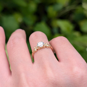 1CT Round Cut Moissanite Leafy Engagement Ring