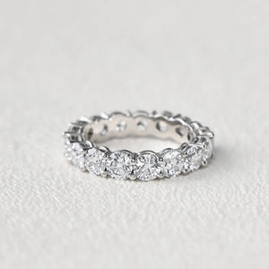 The Encircled Light | Round Cut Full Eternity Ring
