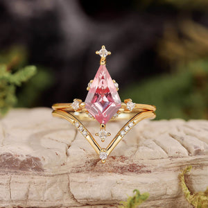 Nature Inspired Kite Cut Moss Agate Engagement Ring Set