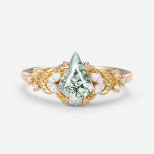 Kite Cut Moss Agate Vine Leafy Gold Engagement Ring
