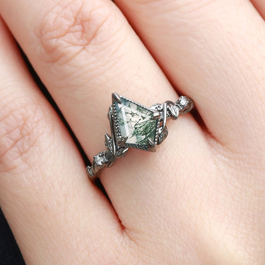 Leafy Kite Cut Moss Agate & Moissanite Engagement Ring