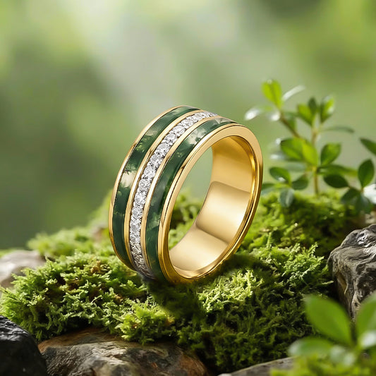 The Majestic Keystone | Wide Moss Agate & Diamond Wedding Band
