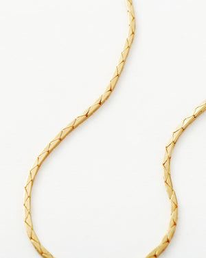 Stylist Gold Cobra Snake Chain Choker In Sterling Silver