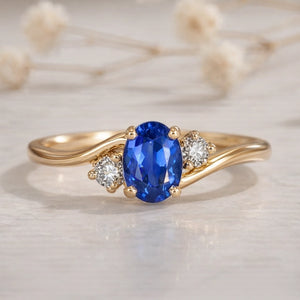 Luna's Curve | Blue Sapphire Vintage Engagement Ring