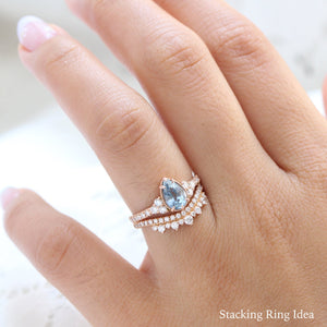Pear Aqua Blue Sapphire Diamond Ring in 14k Rose Gold Vintage 3 Stone Ring, Size 6.5
