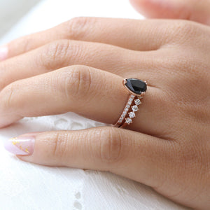 Grace Solitaire Black Diamond Ring Set w/ Pear Diamond and 4 Prong Wedding Band