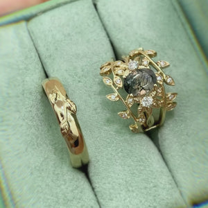 Léonie Oval Cut Moss Agate Leafy Gold Couple Ring Set