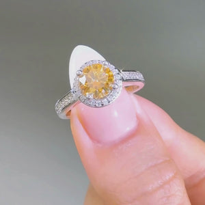 Divine 1CT Round Cut Yellow Gemstone Ring