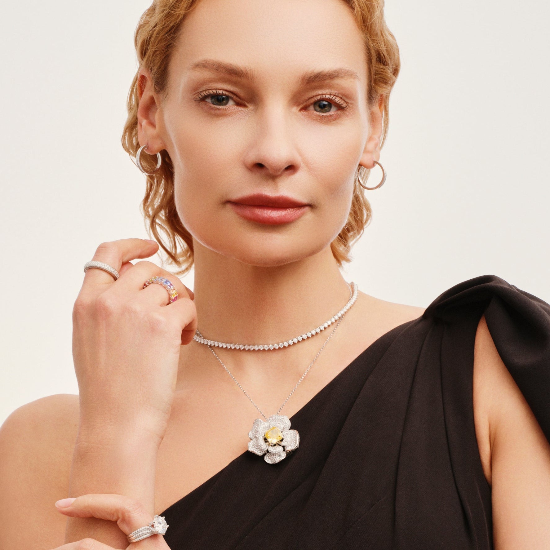 Versatile Flower Pendant Necklace - Stellaradorn